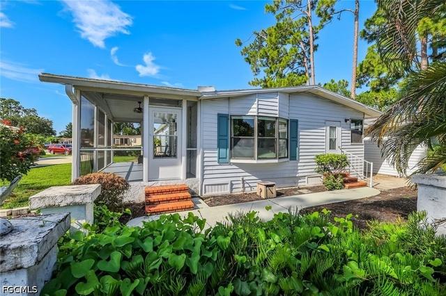 19682 Eagle Trace Ct, North Fort Myers, FL 33903