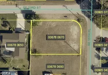 2302 SE 15th Pl, Cape Coral, FL 33990