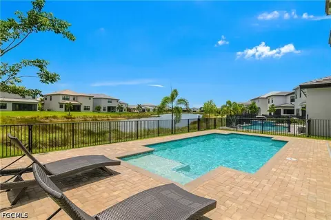 Exterior - 12733 Caballo Ct, Estero, FL 33928 photo 8 of 10