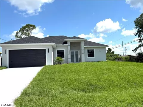 2900 2nd St SW, Lehigh Acres, FL 33976