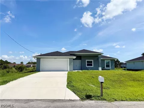3705 26th St SW, Lehigh Acres, FL 33976