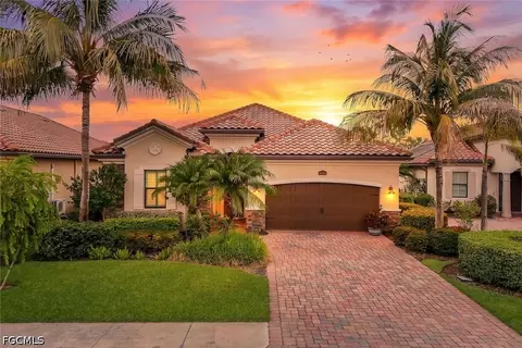 12643 Kinross Ln, Naples, FL 34120