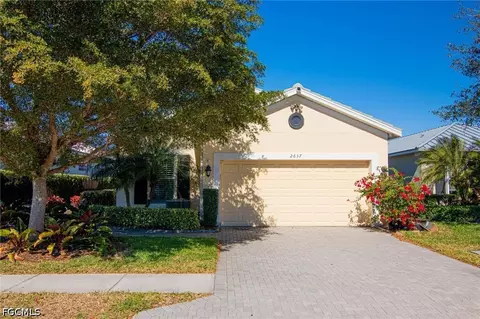 2637 Vareo Ct, Cape Coral, FL 33991