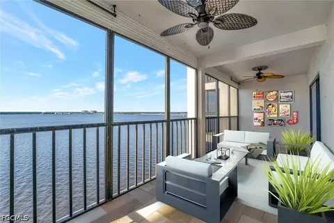 1901 Clifford St #1001, Fort Myers, FL 33901