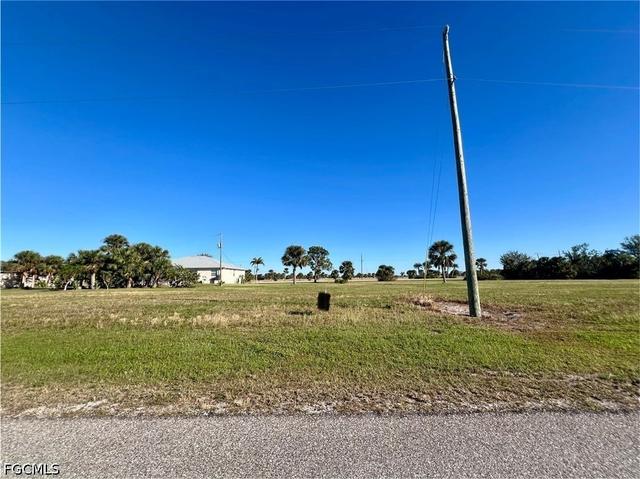 17 Brig Cir E, Placida, FL 33946