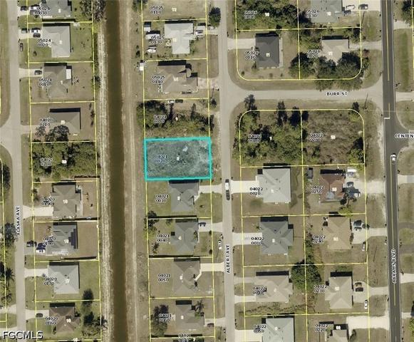 1053 Albert Ave, Lehigh Acres, FL 33971