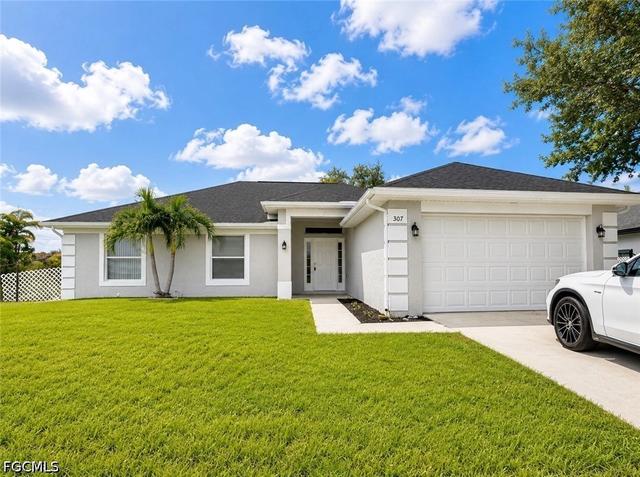 307 NW 4th St, Cape Coral, FL 33993