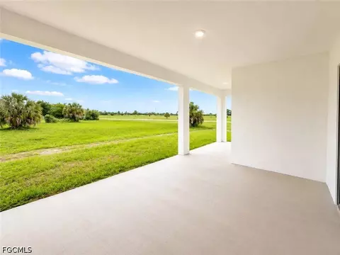 7013 Alpine Ct, Labelle, FL 33935 photo 17
