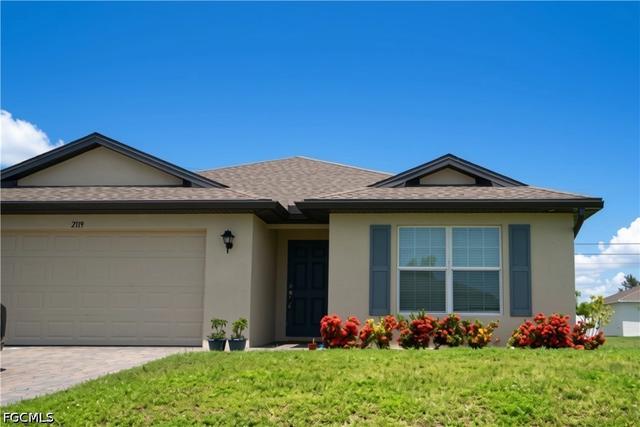 2119 NE 6th Pl, Cape Coral, FL 33909