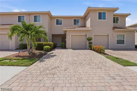 3818 Clearbrook Ln, Fort Myers, FL 33966