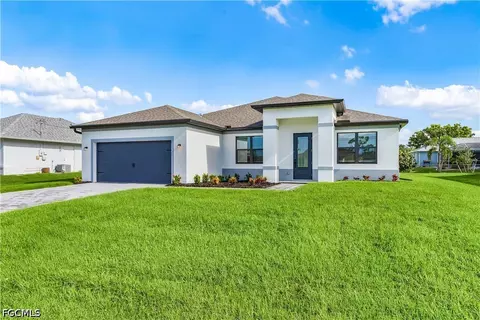 331 Nicholas Pkwy E, Cape Coral, FL 33990
