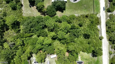 7654 20th Pl, Labelle, FL 33935 photo 15