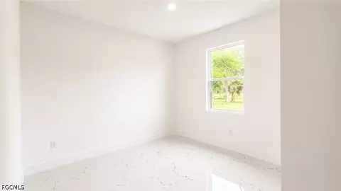 156 Carousel Ave, Labelle, FL 33935 photo 4