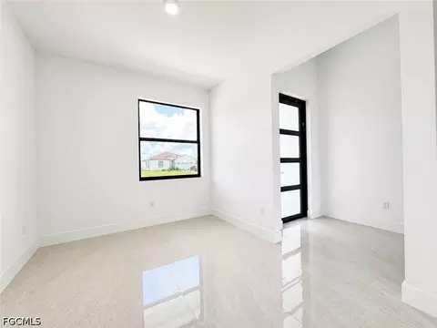 8022 Sunrise Cir, Labelle, FL 33935 photo 17