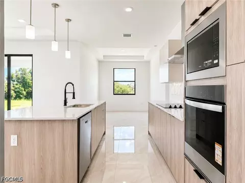 8022 Sunrise Cir, Labelle, FL 33935 photo 19