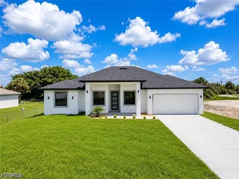8022 Sunrise Cir, Labelle, FL 33935 photo 1