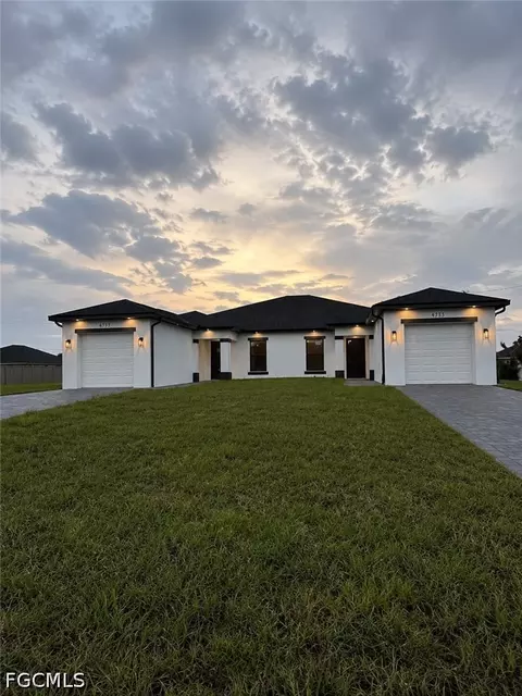 4733-4735 24th St SW, Lehigh Acres, FL 33973