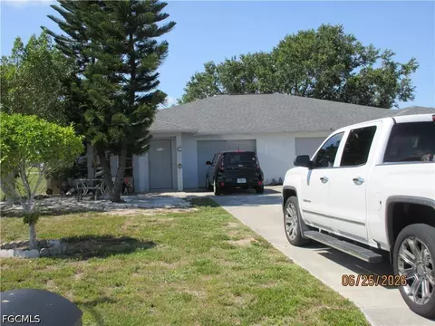 1114- NE 1116 Ne 8th St, Cape Coral, FL 33909