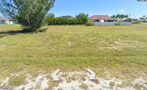 1617 NW 43rd Ave, Cape Coral, FL 33993
