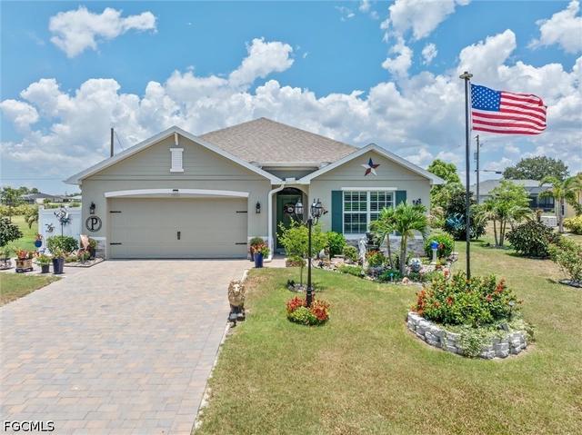25266 Estrada Cir, Punta Gorda, FL 33955