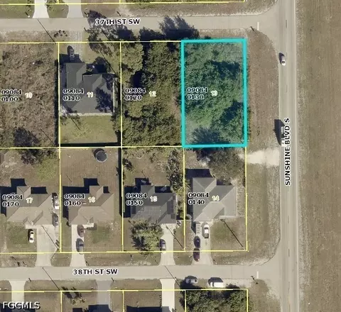 3101 37th St SW, Lehigh Acres, FL 33976