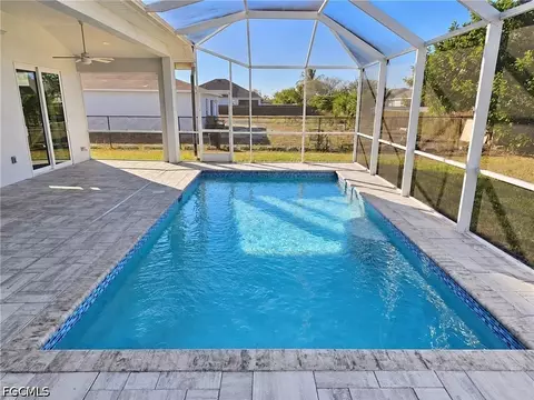 1425 NW 1st St, Cape Coral, FL 33993