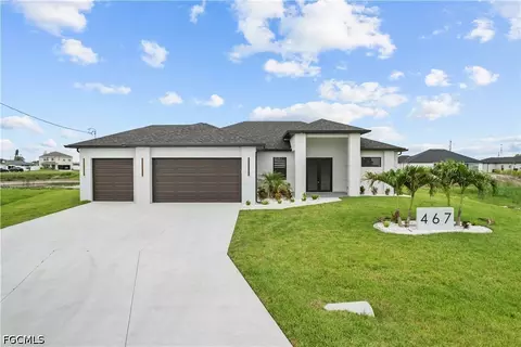 467 NE 5th Ave, Cape Coral, FL 33909