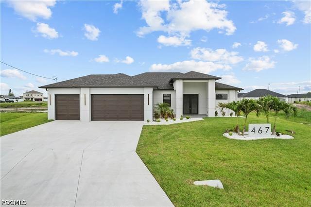 467 NE 5th Ave, Cape Coral, FL 33909