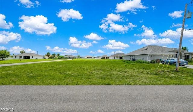 2224 NW 7th Ave, Cape Coral, FL 33993