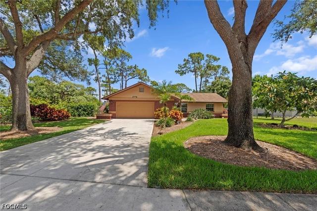 2379 Woodland Blvd, Fort Myers, FL 33907