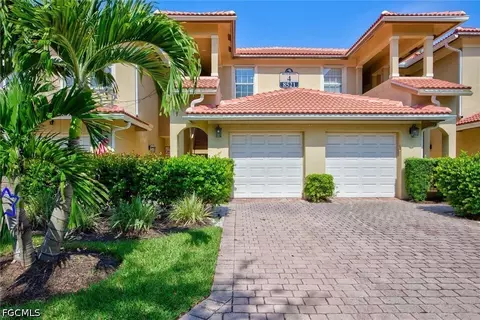 8521 Oakshade Cir #422, Fort Myers, FL 33919