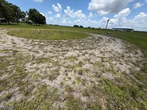 817 Trident Ct, Sebring, FL 33876 photo 3