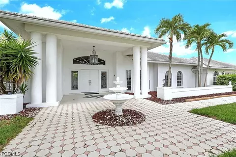 4403 SE 11th Pl, Cape Coral, FL 33904