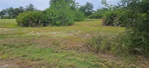1800 NE 13th Pl, Cape Coral, FL 33909