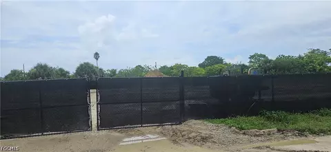 1920 NE 19th Ave, Cape Coral, FL 33909