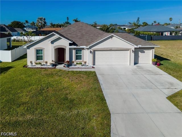3524 SW 11th Ave, Cape Coral, FL 33914