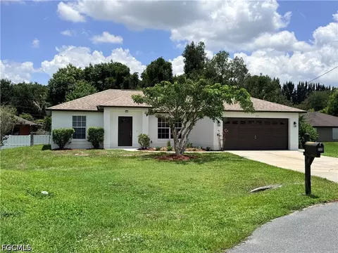 223 Aydin Ct, Fort Myers, FL 33913