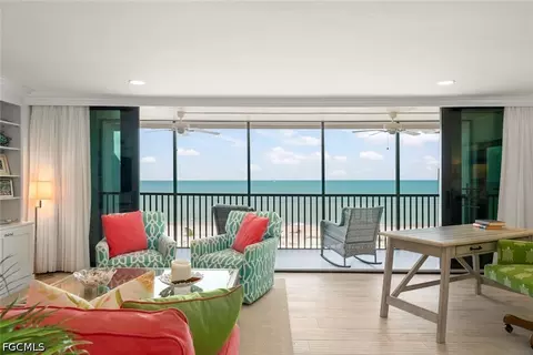 Undisclosed, Sanibel, FL 33957