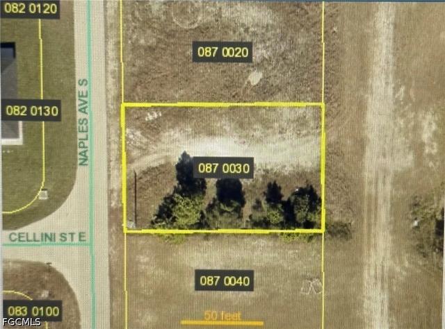 805 Naples Ave S, Lehigh Acres, FL 33974