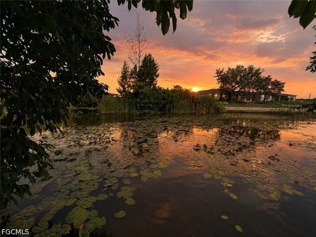 1224 NE 1st Pl, Cape Coral, FL 33909