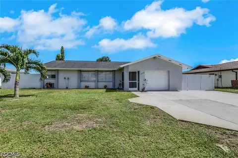 7578 Laurel Valley Rd, Fort Myers, FL 33967