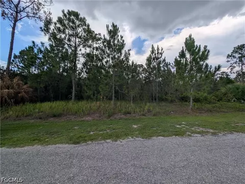1007 Cleveland Ave, Lehigh Acres, FL 33972