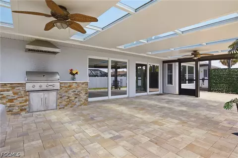 430 SW 44th Ter, Cape Coral, FL 33914