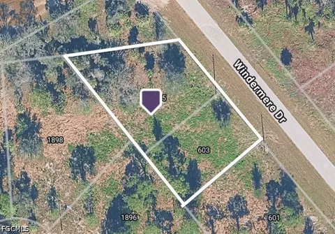 605 Windermere Dr, Lehigh Acres, FL 33972