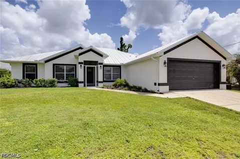 3014 11th St W, Lehigh Acres, FL 33971