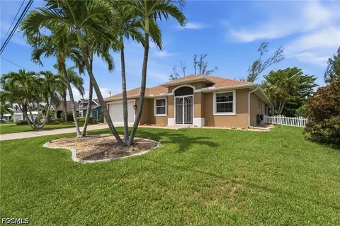 5936 SW 1st Ct, Cape Coral, FL 33914