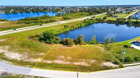 1483 SW 6th Ter, Cape Coral, FL 33991