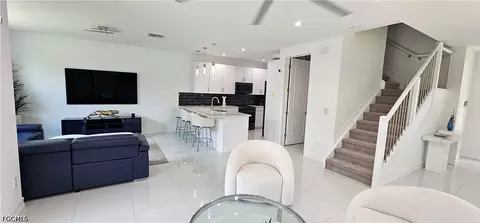 Entry Way - 7510 Rockefeller Dr, Naples, FL 34119 photo 1 of 3