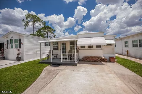 284 Blue Spring Ter, North Fort Myers, FL 33903