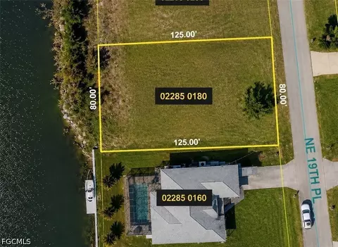 2514 NE 19th Pl, Cape Coral, FL 33909